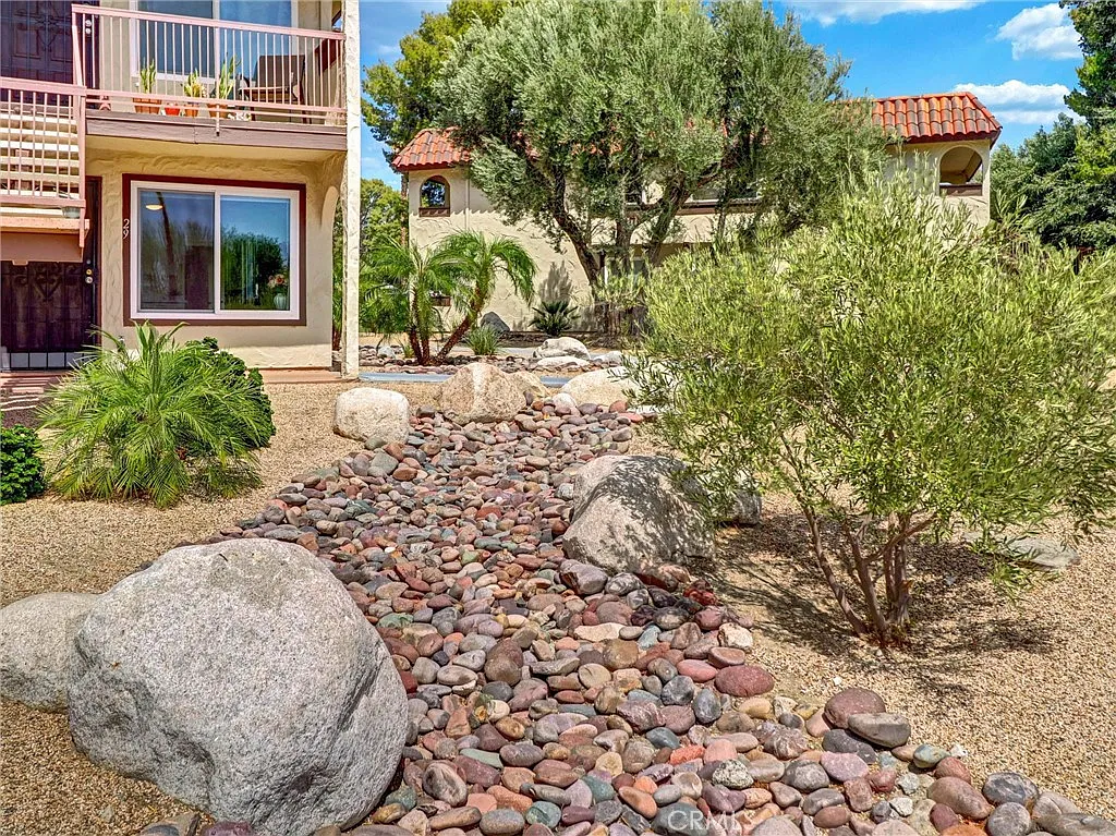 64281 Spyglass Ave — Photo 3