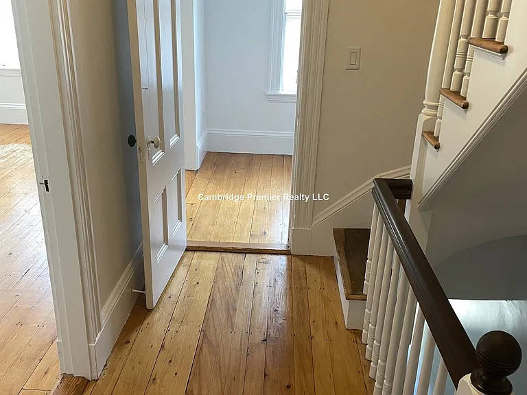 32 Healey St #3 — Photo 11