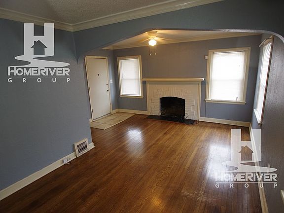 2nd image of 4207 College Ave