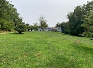 2020 Vista View Dr N, Zanesville, OH 43701