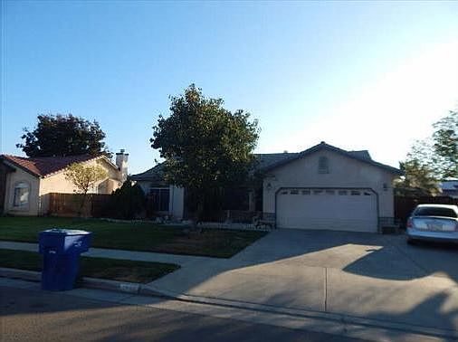 1st image of 1184 E Cinnamon Dr