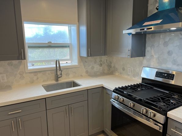 2835 California St APT 4