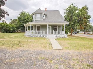 602 11th St, Davenport, WA 99122