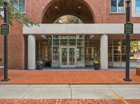 20 Webster St APT 507, Brookline, MA 02446