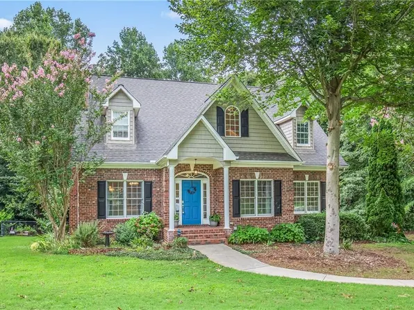 151 Tulip Magnolia Dr, Advance, NC 27006