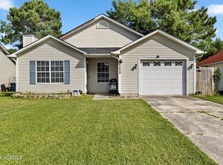 2039 W Windgate Ct, Jacksonville, NC 28546