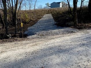 Palmer Rd, Mount Perry, OH 43760