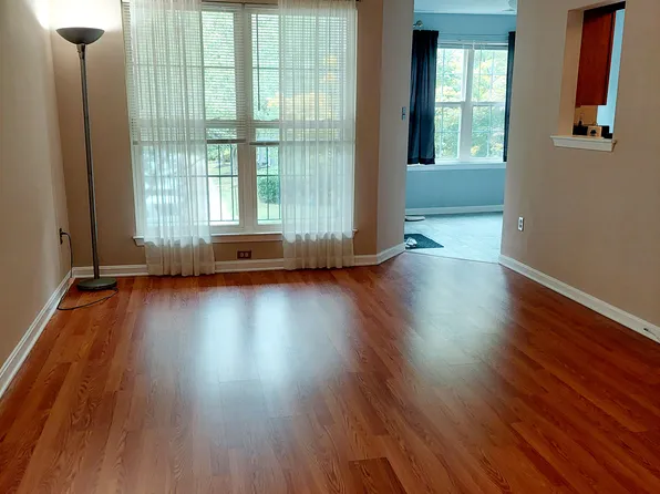 3800 Sunnyfield Ct APT 2A, Hampstead, MD 21074