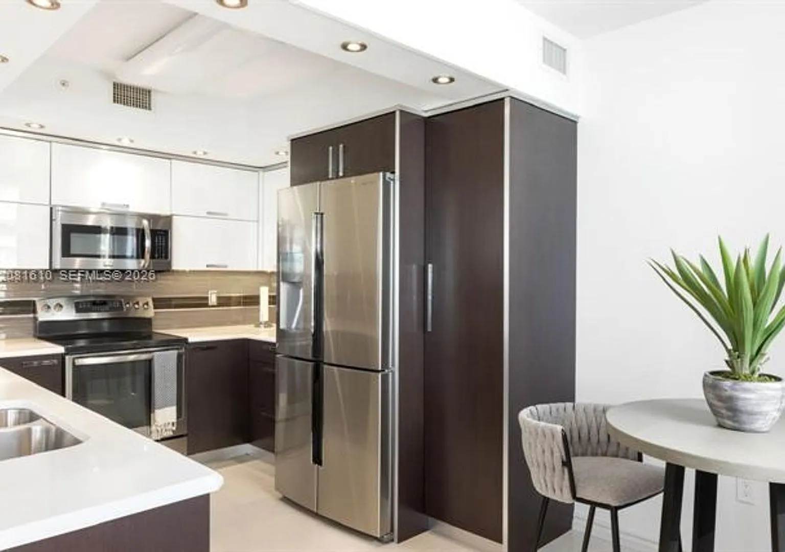 17375 Collins Ave cu-2008, Sunny Isles Beach, FL 33160 — Photo 1