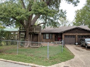 615 S Clifford St, Harrison, AR 72601