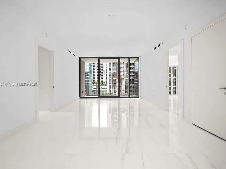 300 Biscayne Boulevard Way #3509 — Photo 32