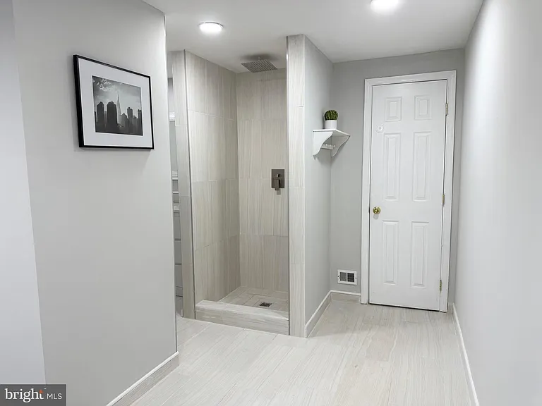 14713 Flints Grove Pl — Photo 35