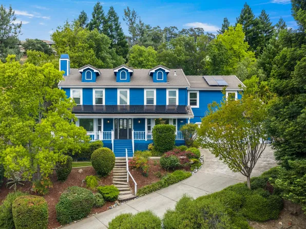 11140 Sunrise Ridge Cir, Auburn, CA 95603