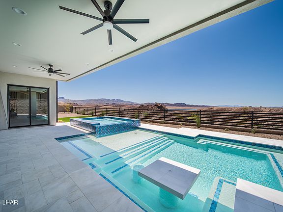 3rd image of 2515 Aubrey Hills Ln
