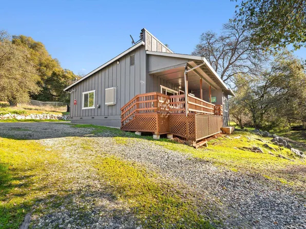 22941 Hudson Rd, Columbia, CA 95310