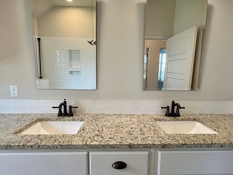 12308 Kenosha Ave — Photo 27