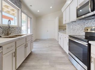 5270-72 Manhasset Dr, San Diego, CA 92115