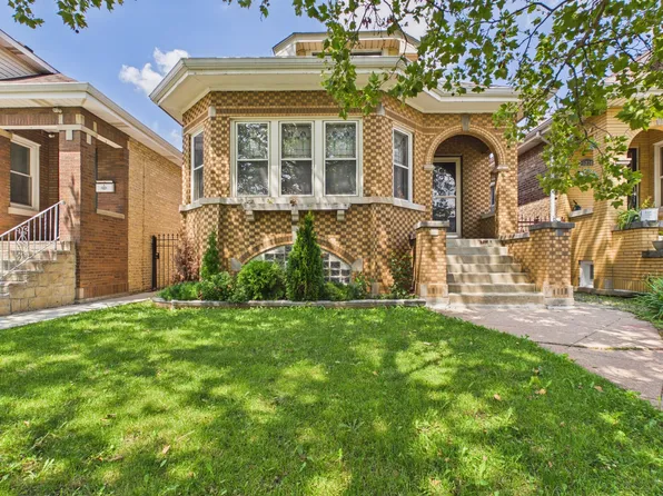 5242 W Schubert Ave, Chicago, IL 60639