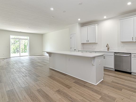 2nd image of 3062 Audrey Dr