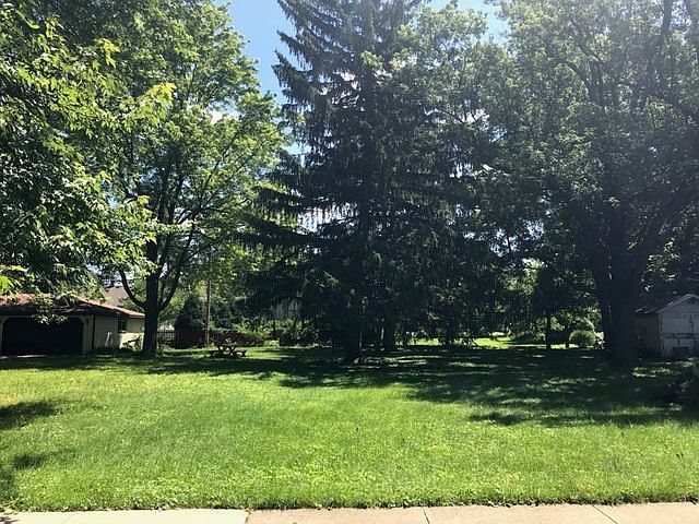 2nd image of N Weston Ave Lot 22
