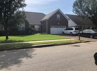 1314 Rain Lake Ln E, Collierville, TN 38017