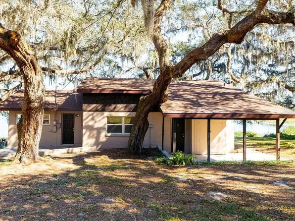 73 N Carol Ave, Mascotte, FL 34753