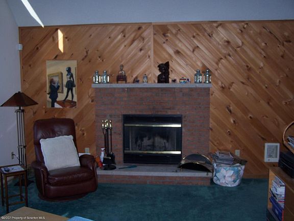 2nd image of 348 Cedarwood Ter