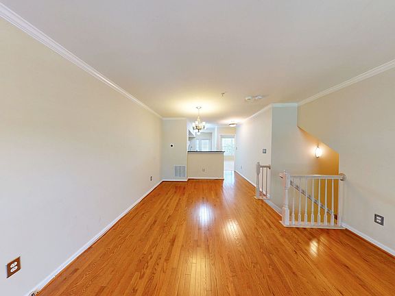 4th image of 12820 Rexmore Dr #1811