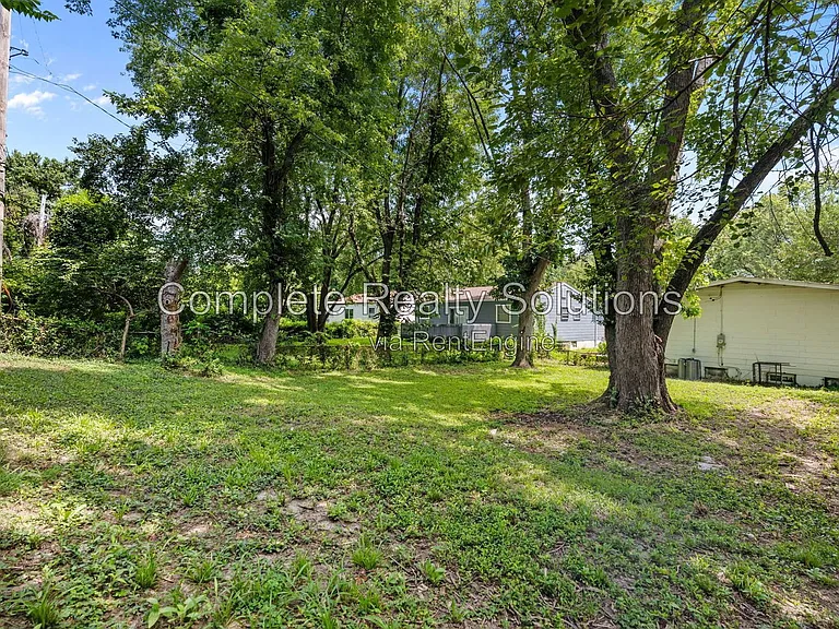 10417 Prince Dr — Photo 29