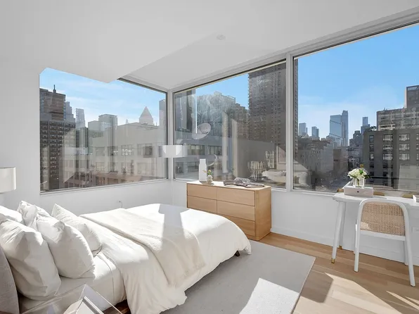 611 W 56th St #4A, New York, NY 10019