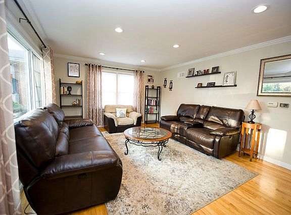 2nd image of 327 N Cornell Ave