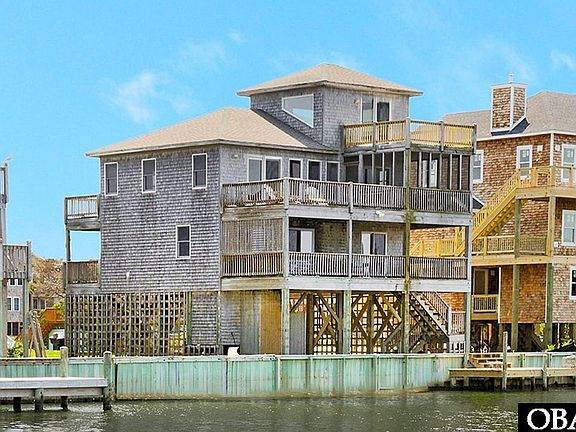 2nd image of 50132 Blackbeards Ct