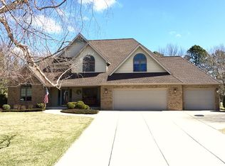 903 23rd St SW, Austin, MN 55912