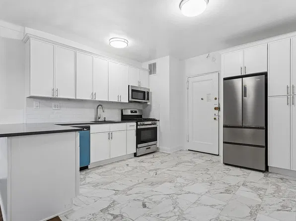 135 Hawthorne St APT 5G, Brooklyn, NY 11225
