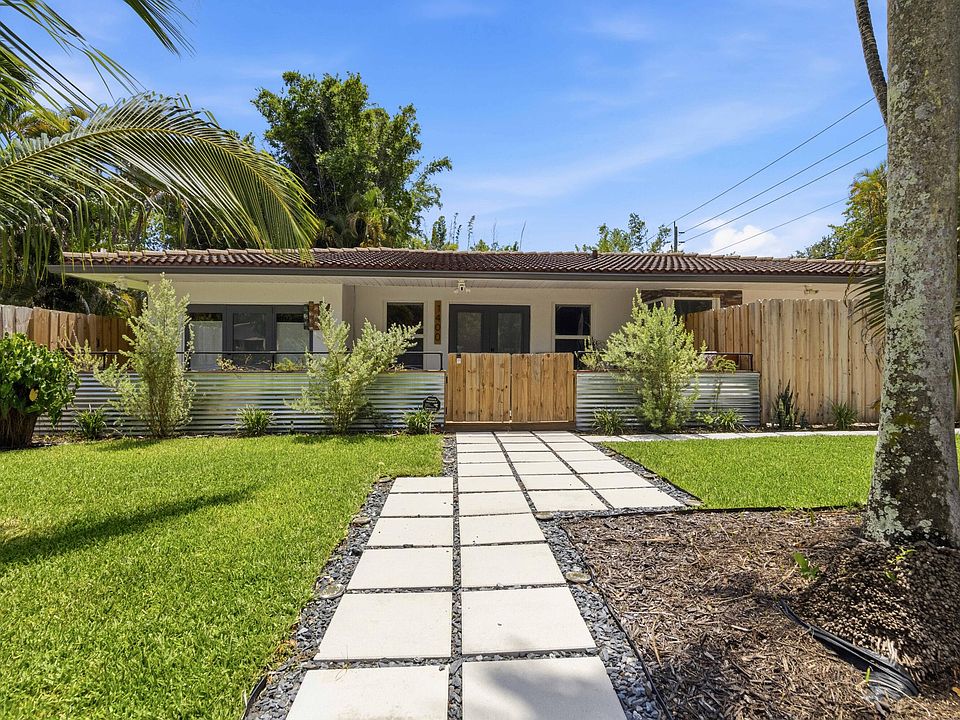 1st image of 1400 NE 17th Avenue