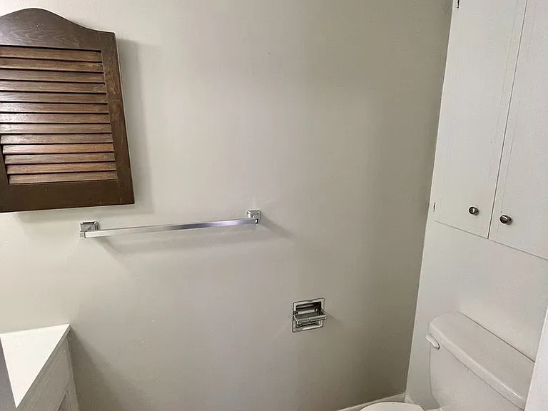 2525 N Bleckley St — Photo 21