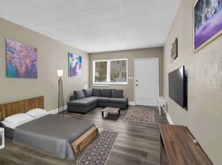 8329 Byron Ave APT 3, Miami Beach, FL 33141