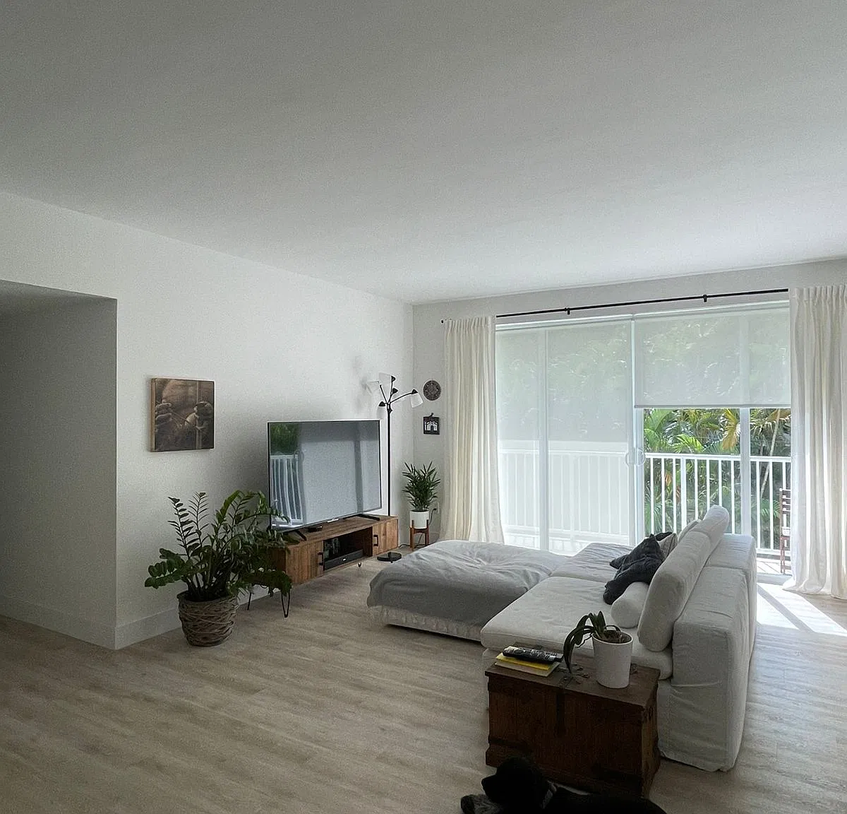 50 Ocean Lane Dr — Photo 1