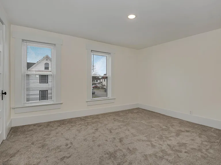 23 E Water St — Photo 18