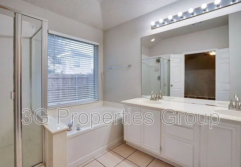 2008 Lamprey Cir — Photo 22