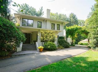 610 Edgewood Rd, Bradfordwoods, PA 15015