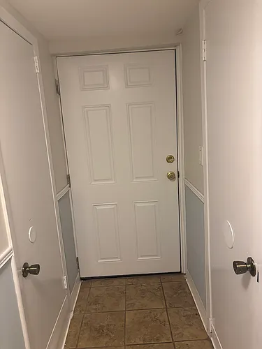 Virginia Ave Photo 1