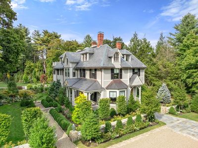 215 Boston Post Rd, Weston, MA, 02493