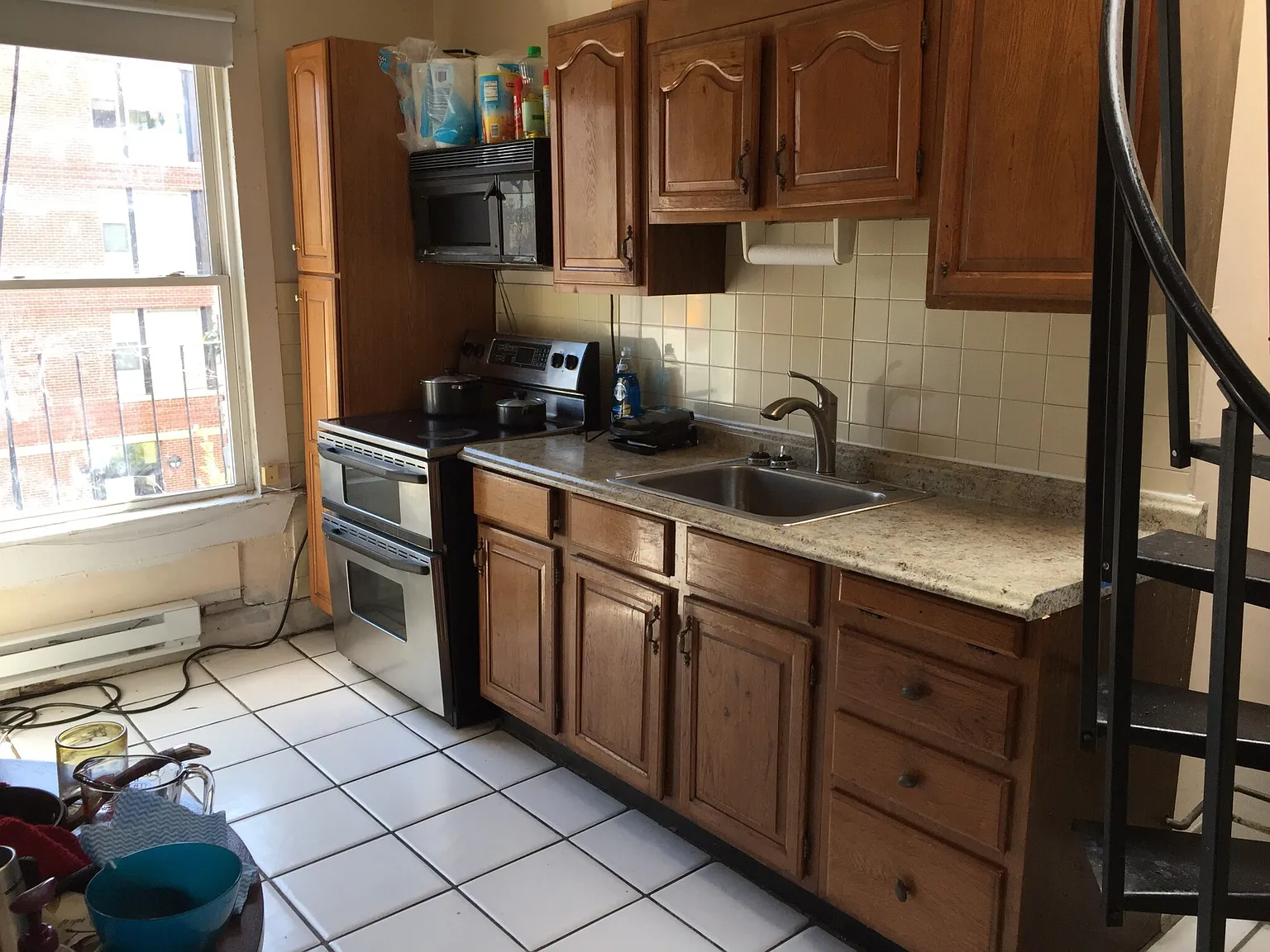 2 bed, 1.0 bath, $1,650 — Photo 1