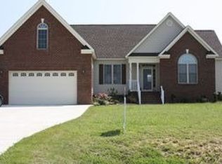 843 Treyburn Cir, Greenville, NC 27858