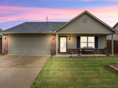 27 E Falcon Dr, Sapulpa, OK, 74066