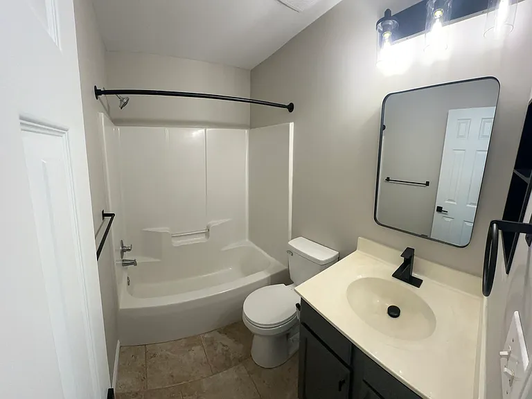3730 Winborne Ln — Photo 8