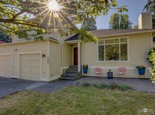 8007 NE 169th St, Kenmore, WA 98028