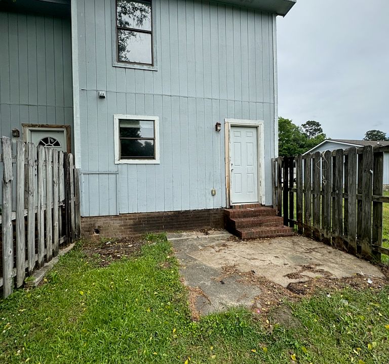 1430 Tangora Ln, Fayetteville, NC 28304 Zillow