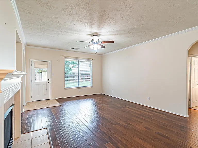 17911 Serene Shore Dr — Photo 22